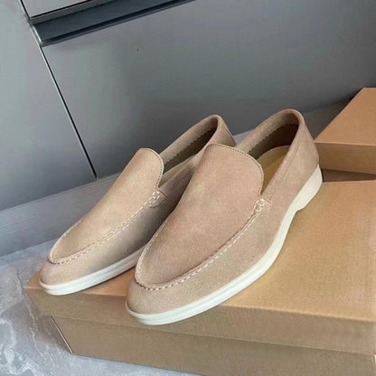 Amalfi™ Linen Set & Loafer